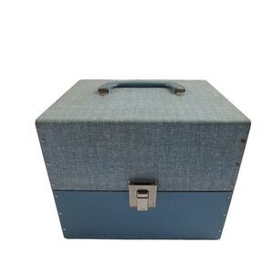 Vintage Korvette Dept. Store Film‎ Canisters with Storage Case & Accessories